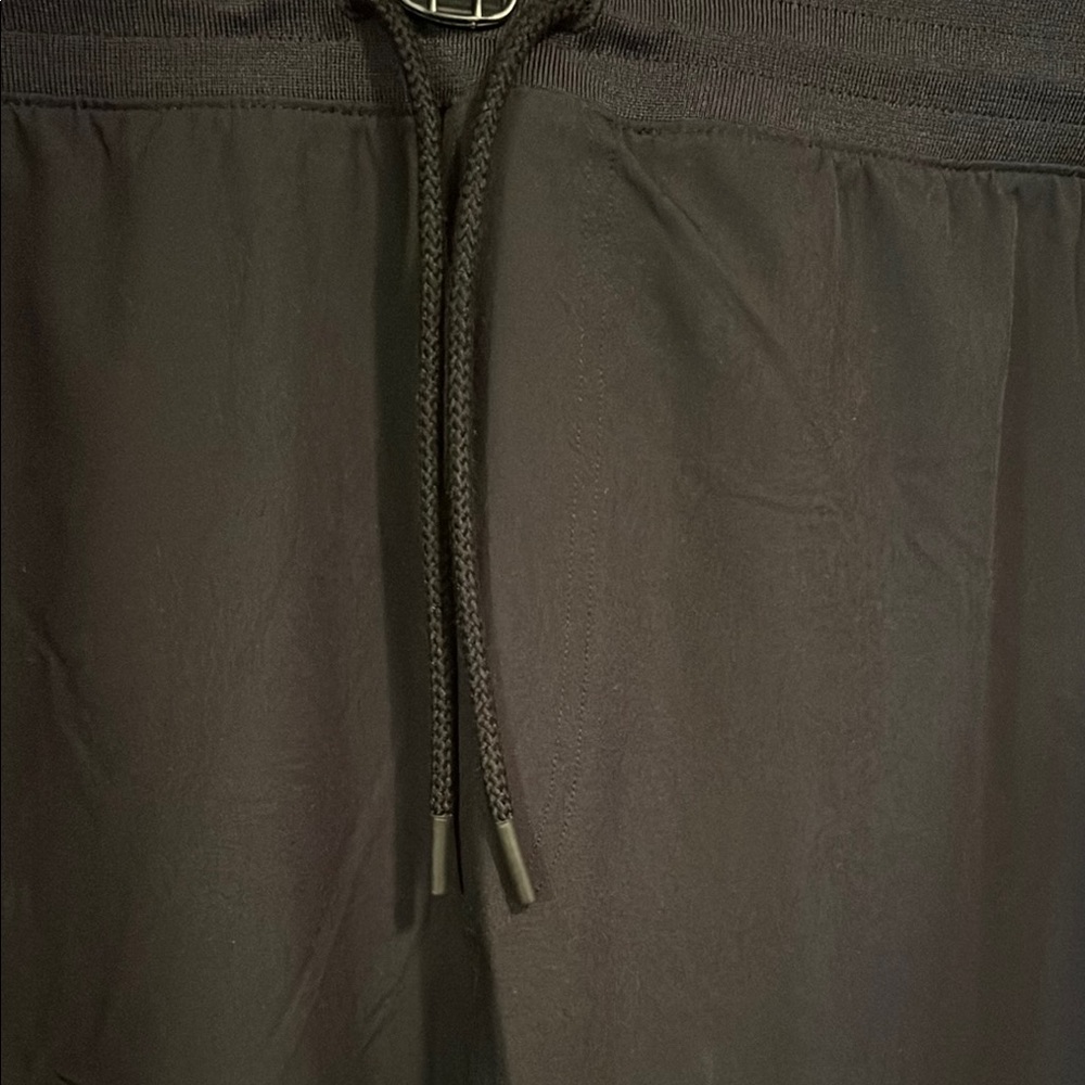 Under Armour Black Sweatpants Performance Joggers - Picture 3 of 8